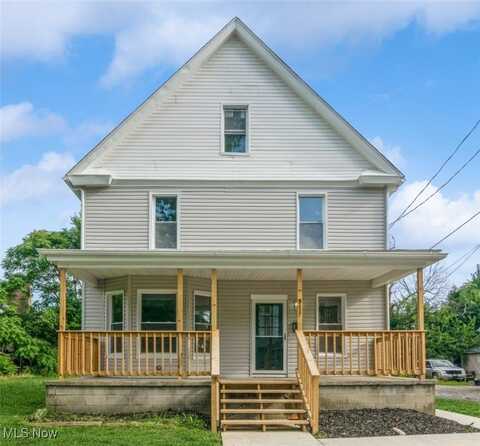 911 7th Court, Lorain, OH 44052