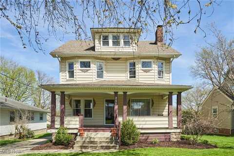 2551 Robindale Avenue, Akron, OH 44312