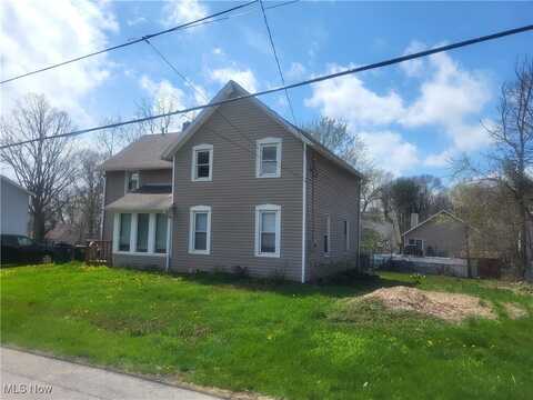 1774 Coventry Street, Akron, OH 44301