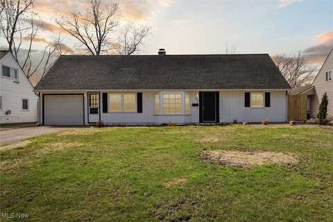 4890 Greenwood Drive, Sheffield Lake, OH 44054