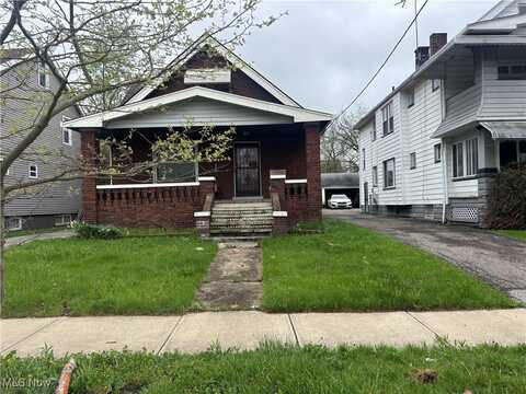12608 Corlett Avenue, Cleveland, OH 44105