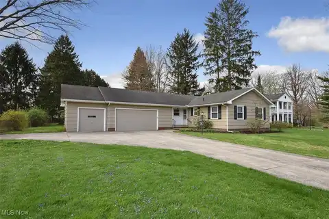 25759 Akins Road, Columbia Station, OH 44028