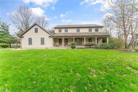 2008 Logan Gate Avenue, Youngstown, OH 44505