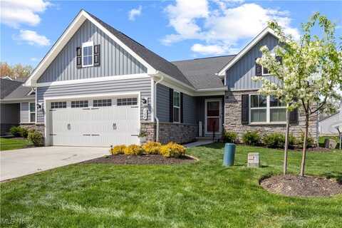 160 Eagle Circle, Amherst, OH 44001
