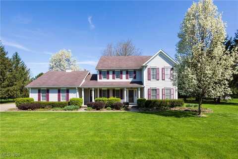 24928 Copopa Trail, Columbia Station, OH 44028