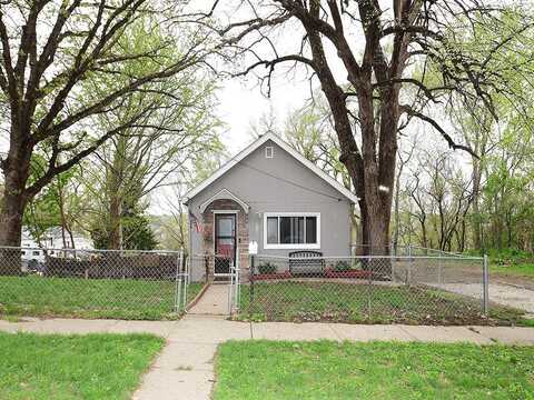 1424 South 18 Street, Omaha, NE 68108