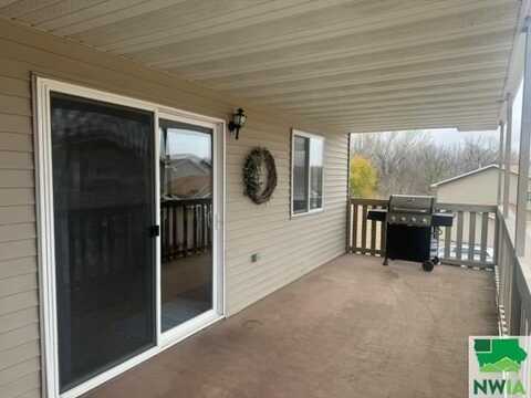 1652 Exchange Street 20, Okoboji, IA 51355
