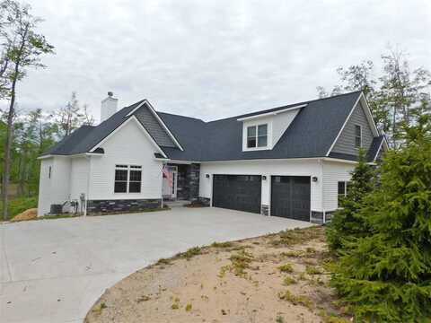 4855 Turfway Trail, Harbor Springs, MI 49740