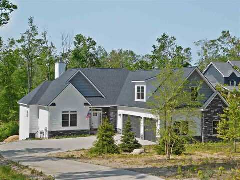 4855 Turfway Trail, Harbor Springs, MI 49740