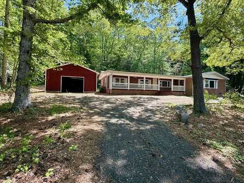 8739 River Road, Lancaster, VA 22503