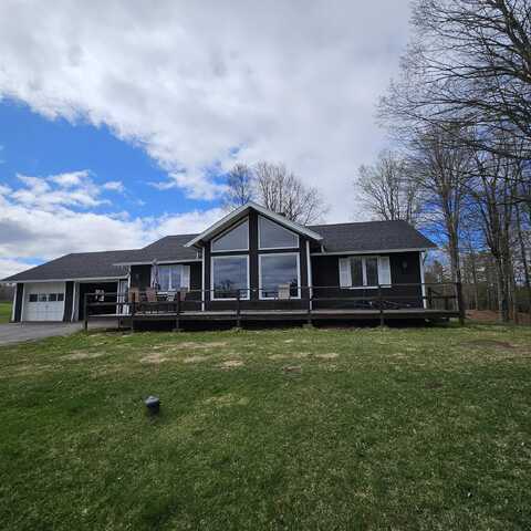 567 Pumpkin Hill Road, Danville, VT 05828