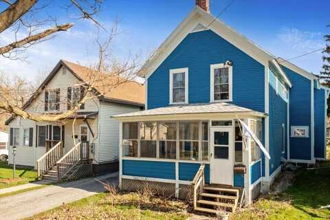 25 Diamond Street, Saint Albans, VT 05478