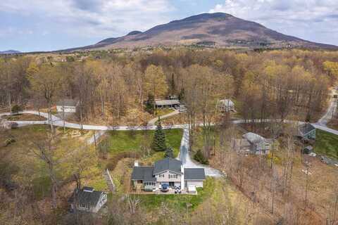 327 Deer Meadow Road, Manchester, VT 05255