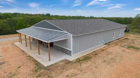 33787 S 650 Road, Jay, OK 74346