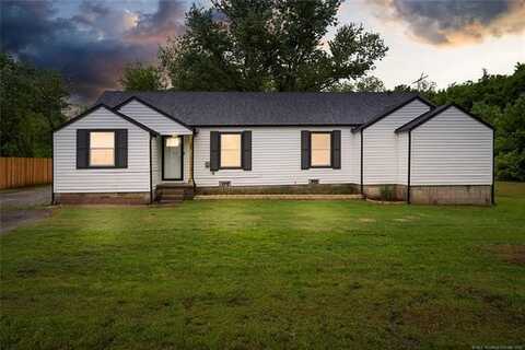 308 Stout Avenue, Kiefer, OK 74041