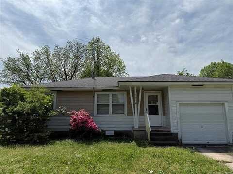 1621 Oxford Lane, Muskogee, OK 74403