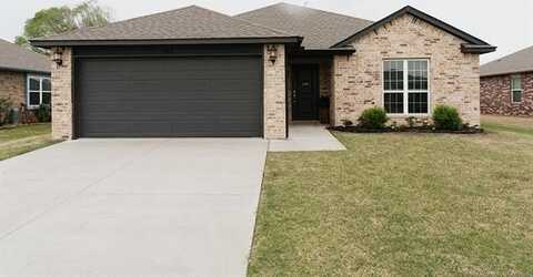 413 S 48th Court, Broken Arrow, OK 74014