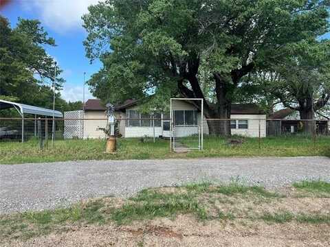 3116 Twin Mounds Road, Yale, OK 74085