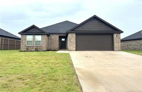 3100 Silver Charm Avenue, Durant, OK 74701