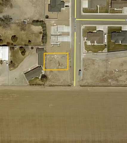 470 Oakwood Dr, Powell, WY 82435