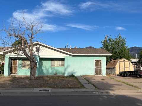 1736 Monte Vista Corte, Alamogordo, NM 88310