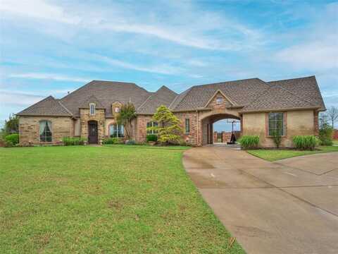 1501 Rain Tree Drive, Moore, OK 73160