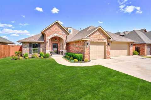 800 Lindsey Lane, Moore, OK 73160