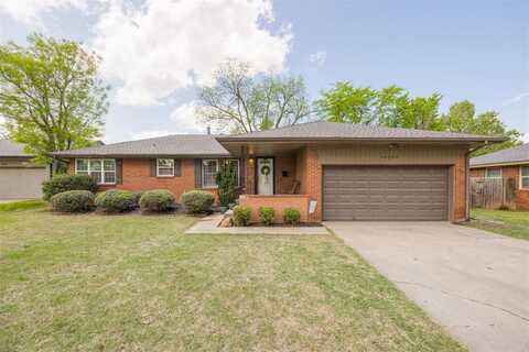 10205 Sunnymeade Place, The Village, OK 73120