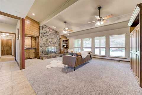 726 Sunny Brook Place, Edmond, OK 73034