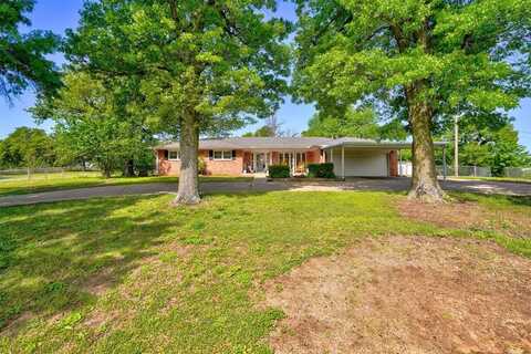 1653 S Choctaw Road, Choctaw, OK 73020