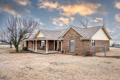 2900 NE Apache Street, Piedmont, OK 73078