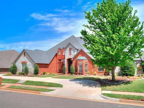 2808 Warwick Place, Edmond, OK 73013