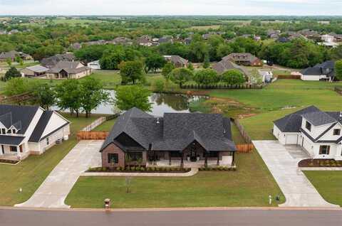 10160 Oakwood Drive, Edmond, OK 73025