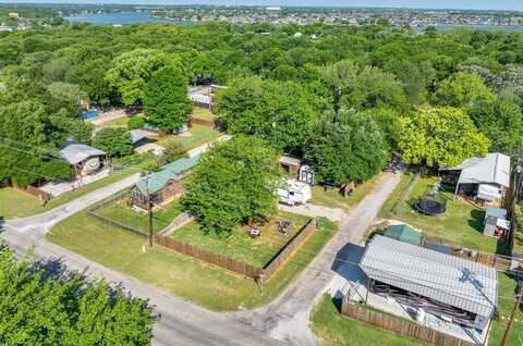 3801 Yaqui Trail, Granbury, TX 76048