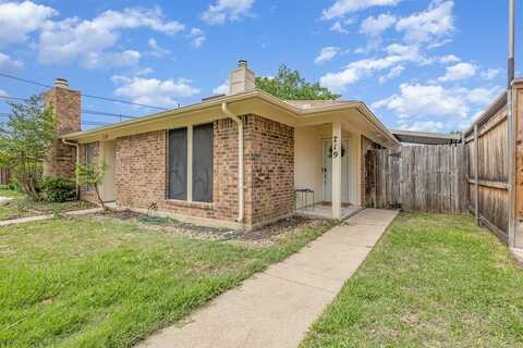 719 Cory Street, Grapevine, TX 76051