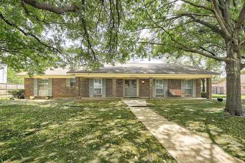 14714 Cherry Hills Drive, Farmers Branch, TX 75234