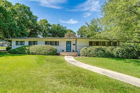 4058 Glenavon Court, Fort Worth, TX 76109