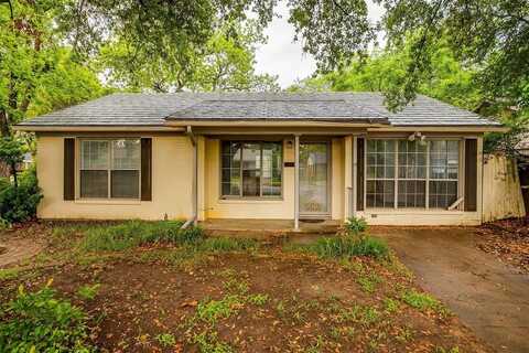 5613 N Schilder Drive, River Oaks, TX 76114