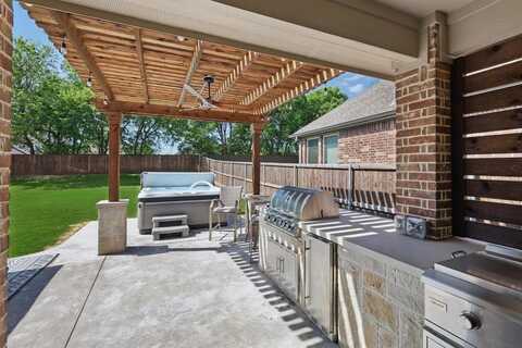 624 Tweed Drive, Fort Worth, TX 76131