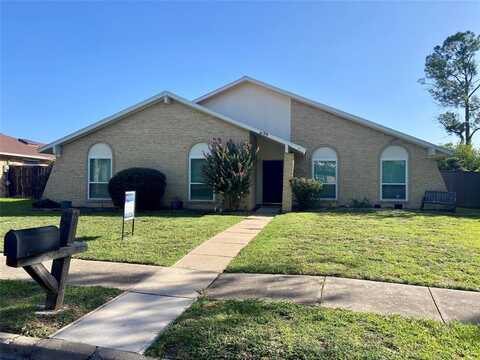 629 Granada Drive, Garland, TX 75043