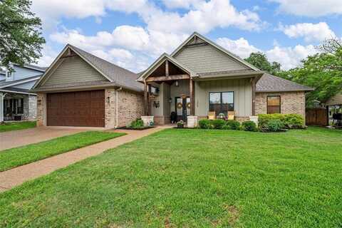 1204 N Davis Street, West, TX 76691