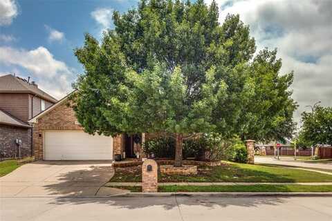 2200 Laurel Forest Drive, Fort Worth, TX 76177