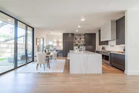 7115 Casa Loma Avenue, Dallas, TX 75214