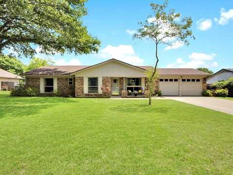 1323 Hemphill Drive, Cleburne, TX 76033