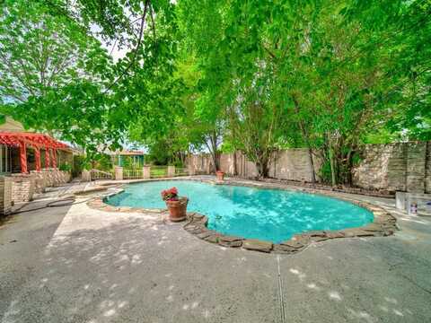 1444 Marlene Place, DeSoto, TX 75115
