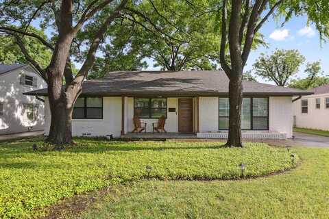 721 James Drive, Richardson, TX 75080