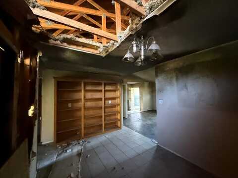 6909 Greenspring Drive, Arlington, TX 76016