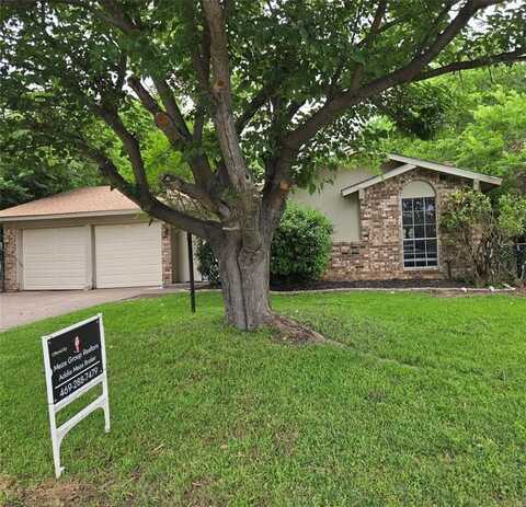 1718 Waggoner Street, Grand Prairie, TX 75051