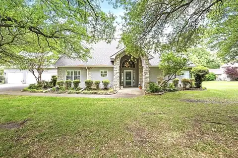 943 Private Road 5937, Emory, TX 75440