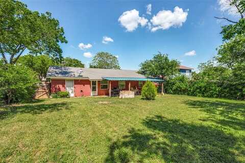 4744 Richard Street, Forest Hill, TX 76119